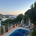 爱琴海门酒店 3*