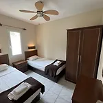 爱琴海门酒店